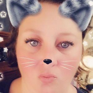 Meet your Posher, Lenore